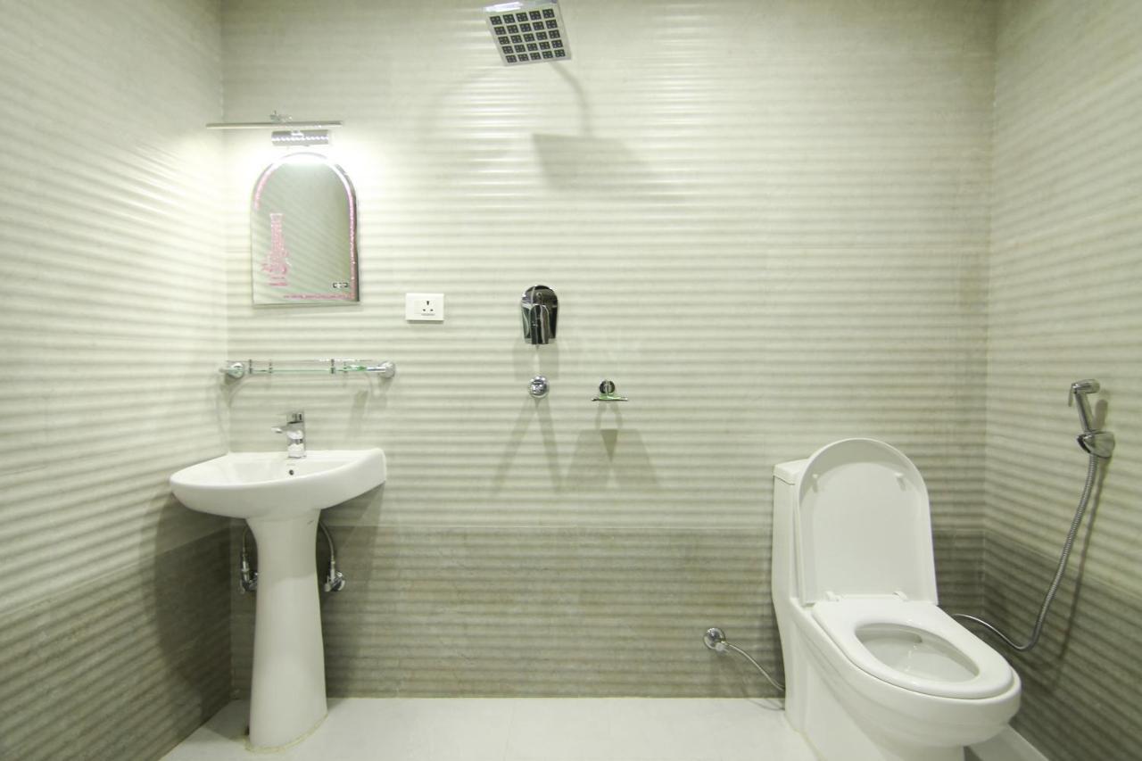 Hotel Lakeside Pvt. Ltd. Pokhara Zewnętrze zdjęcie