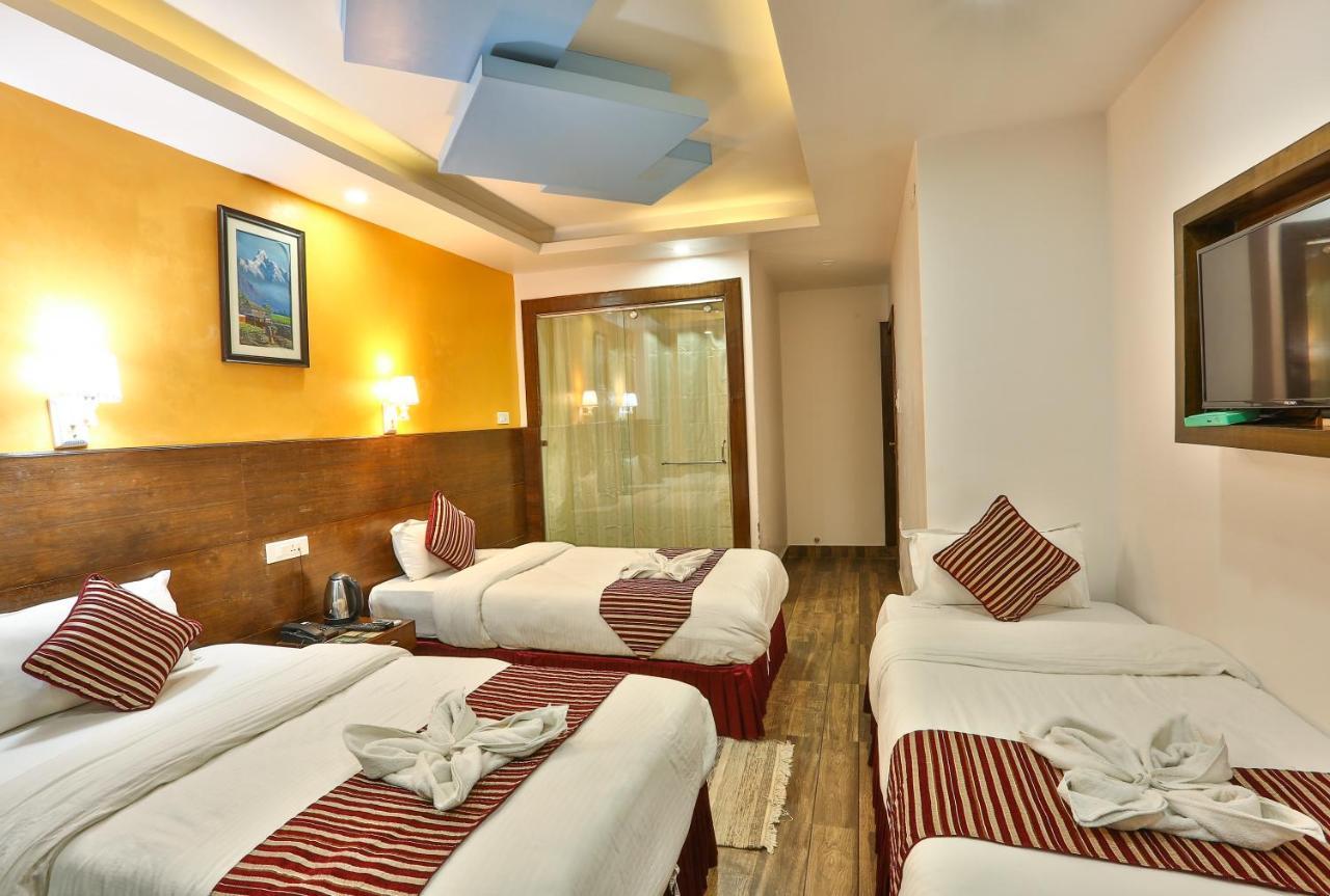 Hotel Lakeside Pvt. Ltd. Pokhara Zewnętrze zdjęcie