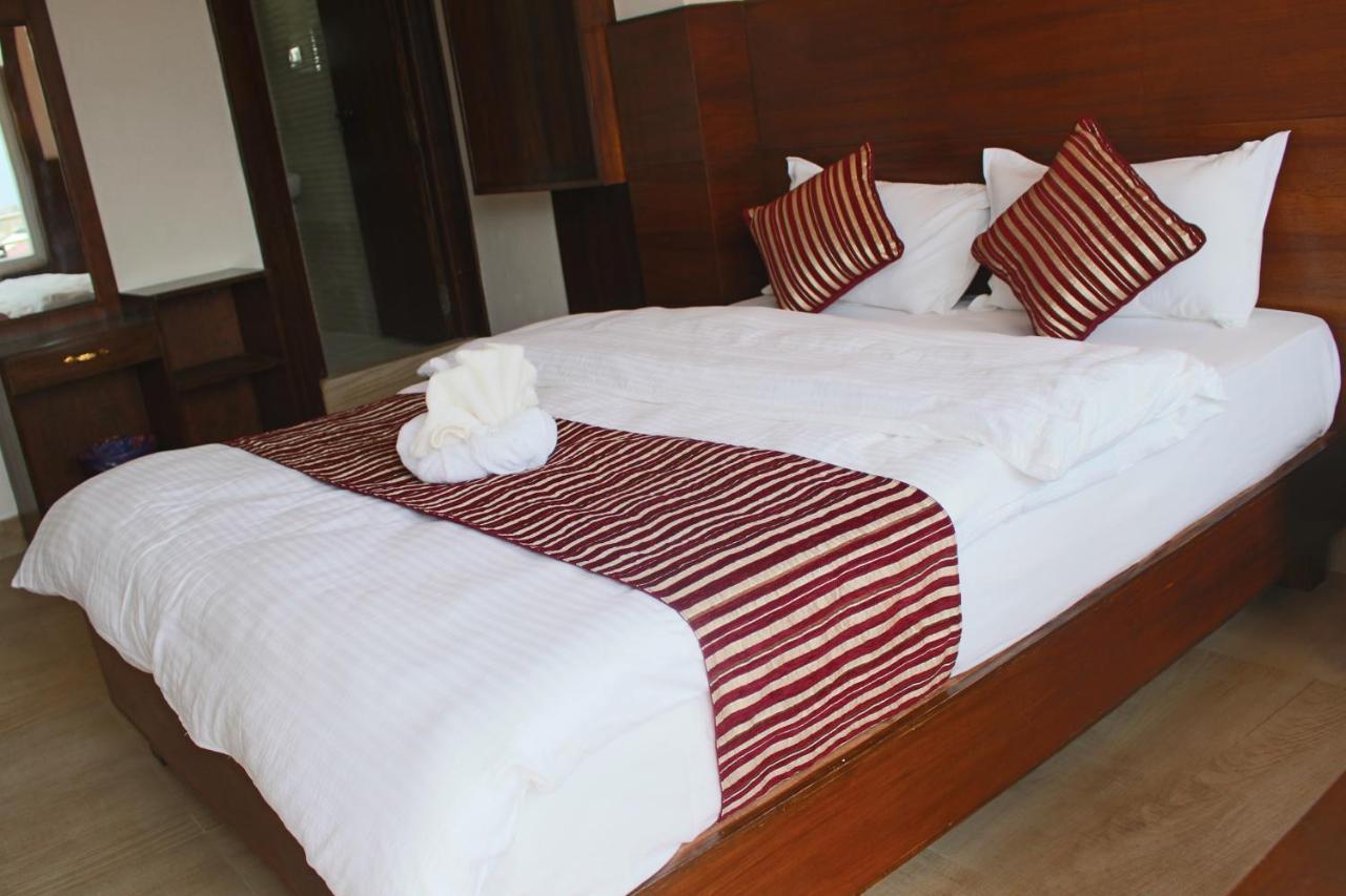 Hotel Lakeside Pvt. Ltd. Pokhara Zewnętrze zdjęcie