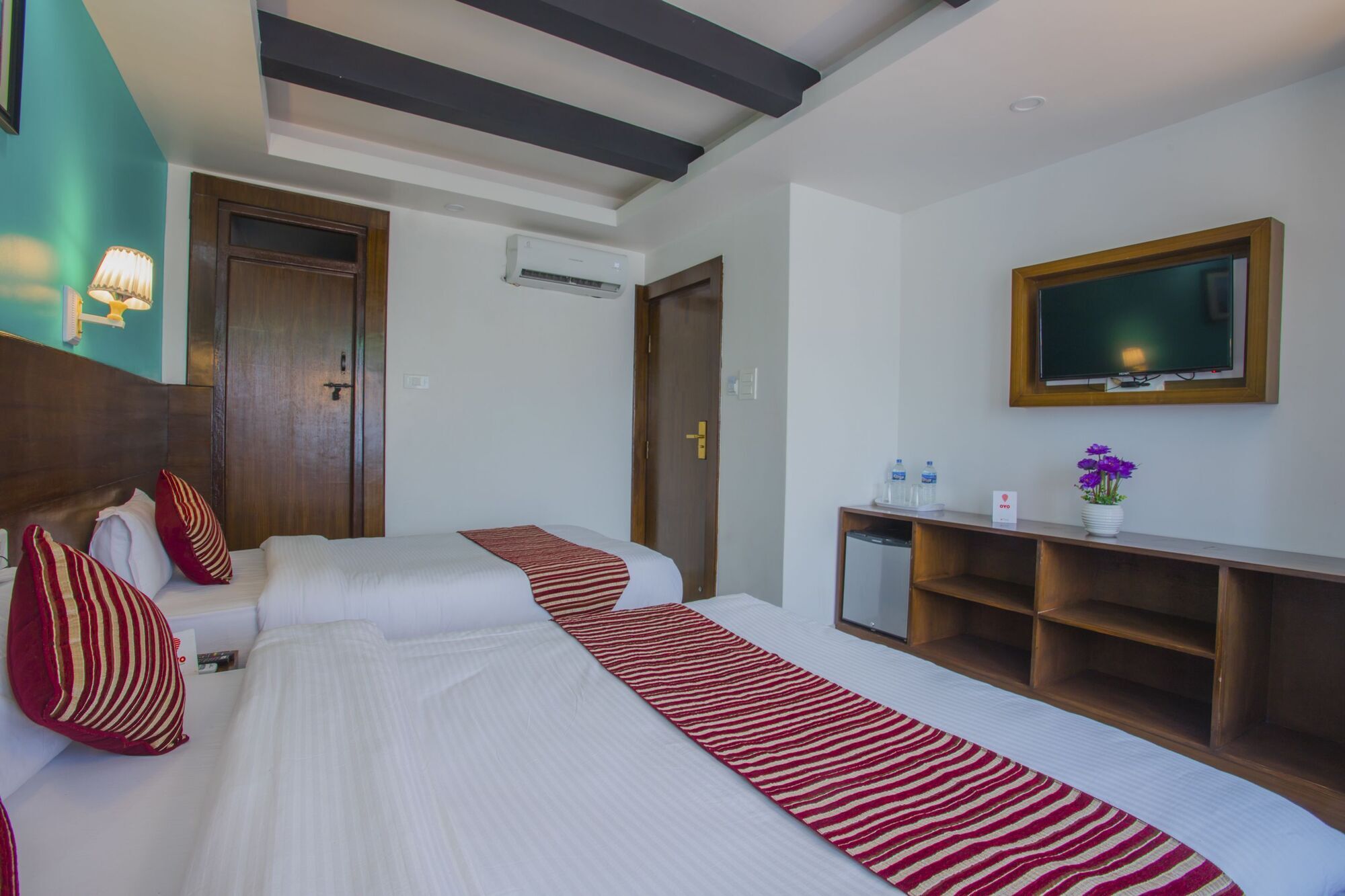 Hotel Lakeside Pvt. Ltd. Pokhara Zewnętrze zdjęcie